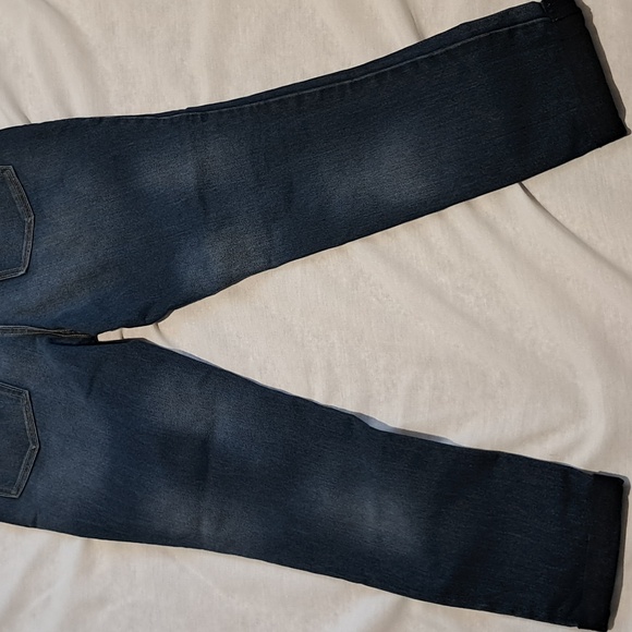 GAP Boyfriend Fit. Rolled Ankle. Size 4/27. - Picture 6 of 9